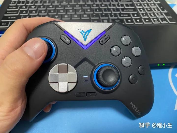 游戏手柄入门知识_游戏手柄选购推荐_手柄格斗游戏