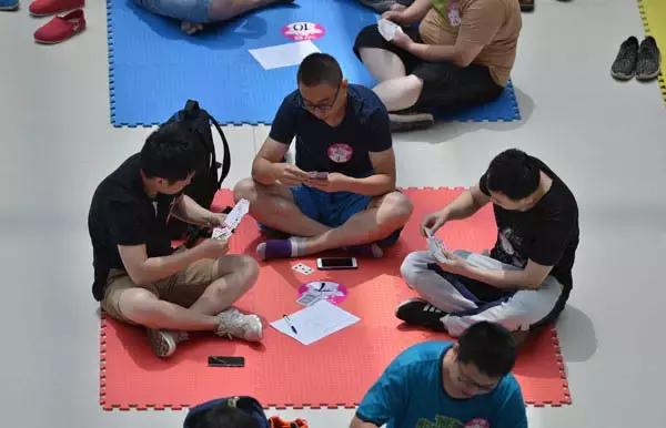 j j斗地主手机版官网_斗地主大师分排名_竞技斗地主赛事规则
