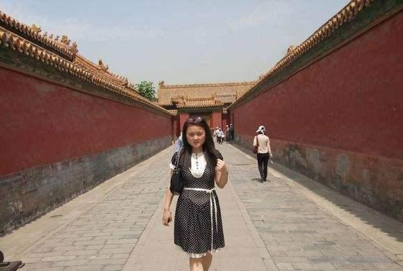 成都穷游西藏危险_穷游女免费炮经历_穷游女搭车骚扰