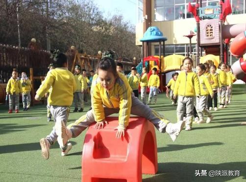 大班民间游戏专题_幼儿园CS游戏案例_幼儿游戏思维导图构建