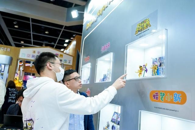 《一决》香港首展，小马宝莉卡生产商卡游引领国风卡牌新潮流