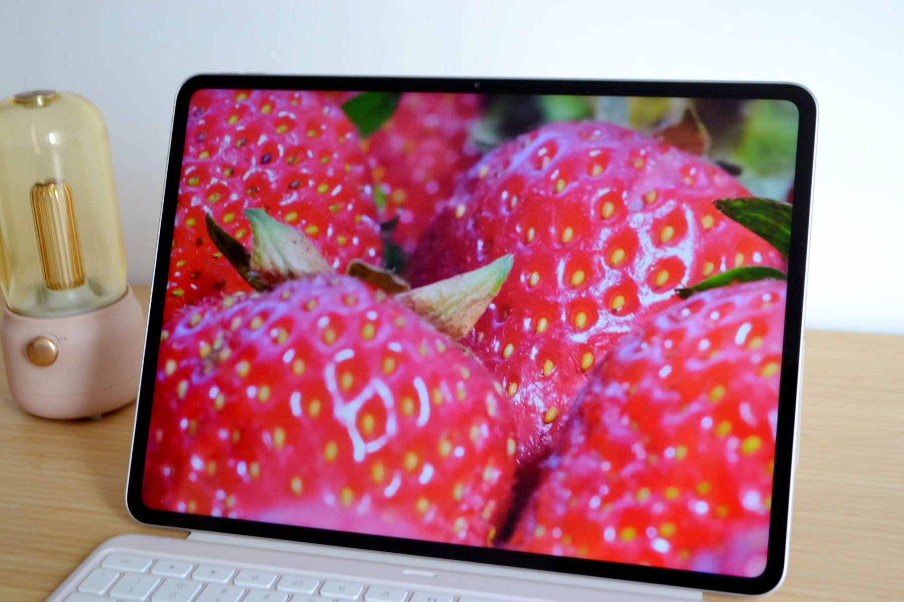 OPPO旗舰平板电脑评测_大型游戏平板电脑推荐_OPPO Pad 4 Pro 骁龙8至尊版平板
