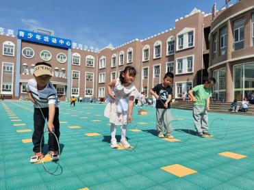 大班民间游戏专题_拾忆快乐美好童年_传承民间体育游戏