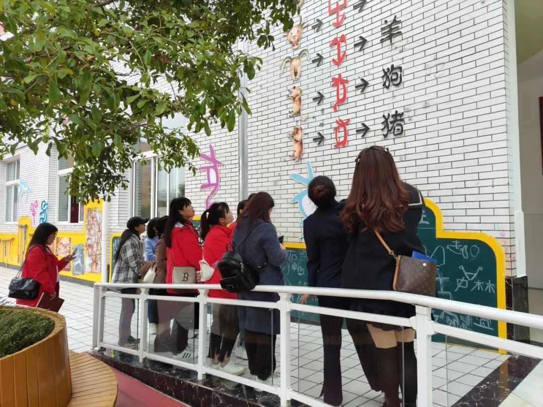 小班幼儿手指游戏教研专题小结_校园文化建设研讨_幼儿园早操编排技巧