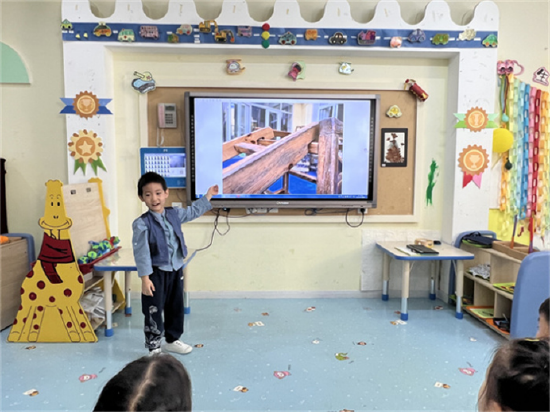 安吉梯搭建游戏_幼儿园游戏专题总结_幼儿自主探究学习