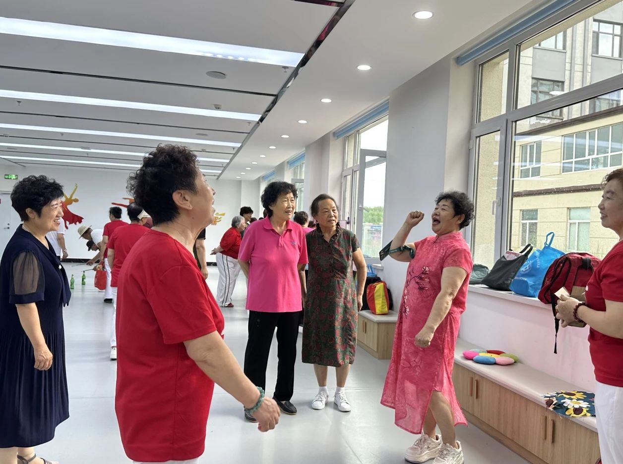 云手机网页版 佳木斯市汤原县社区：聚焦“一老一小” 让服务更有温度